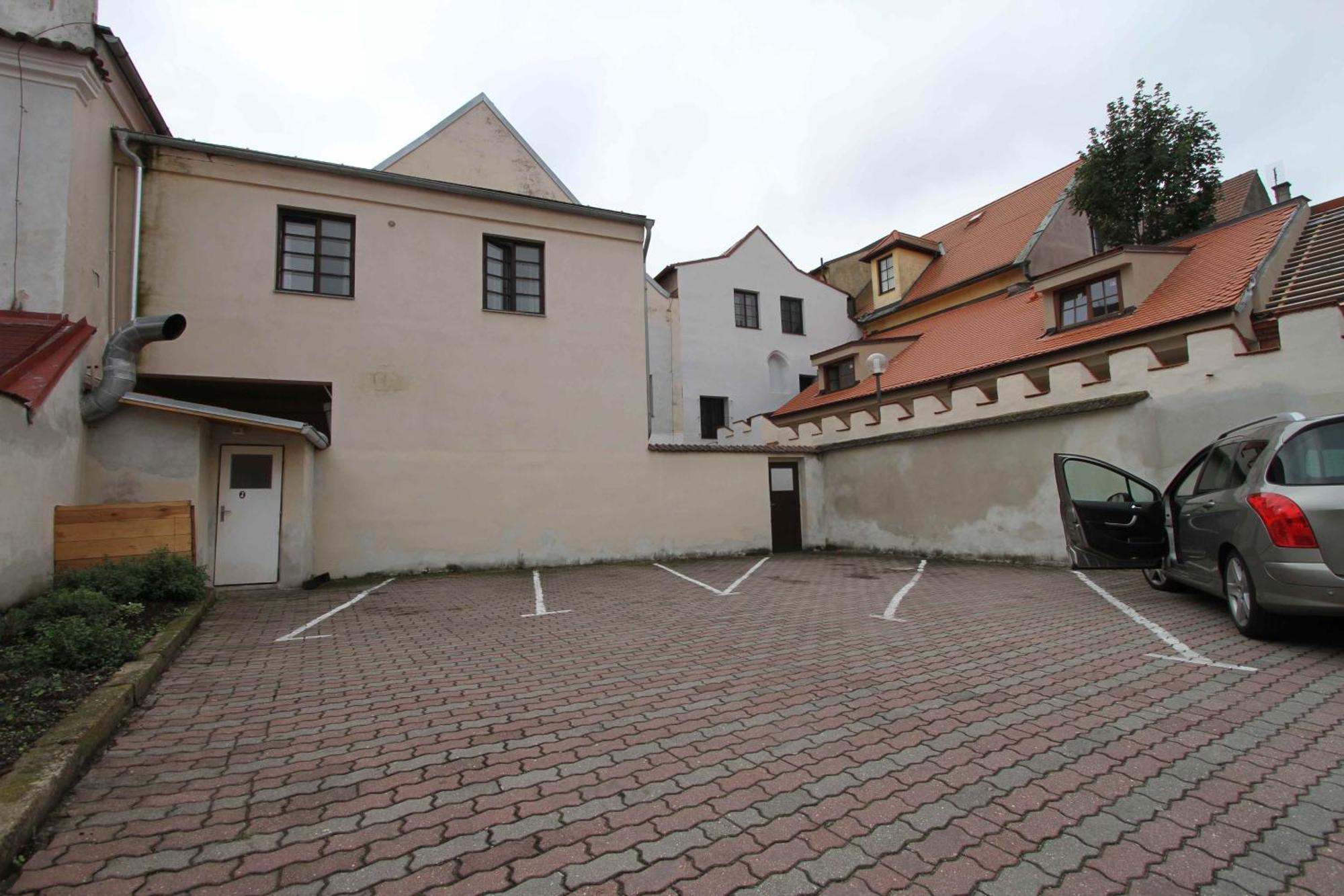 Hotel Bílý Koníček Třeboň Exterior foto
